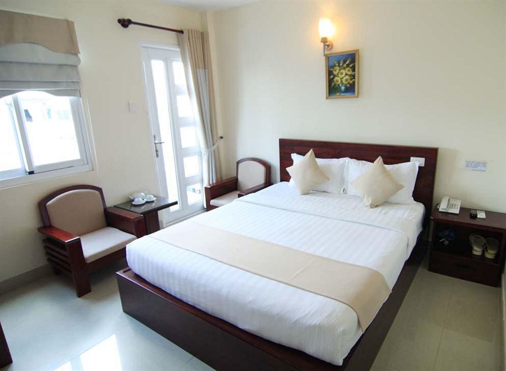 Oyo 438 Small Bay Hotel Ho Si Minh-város Kültér fotó