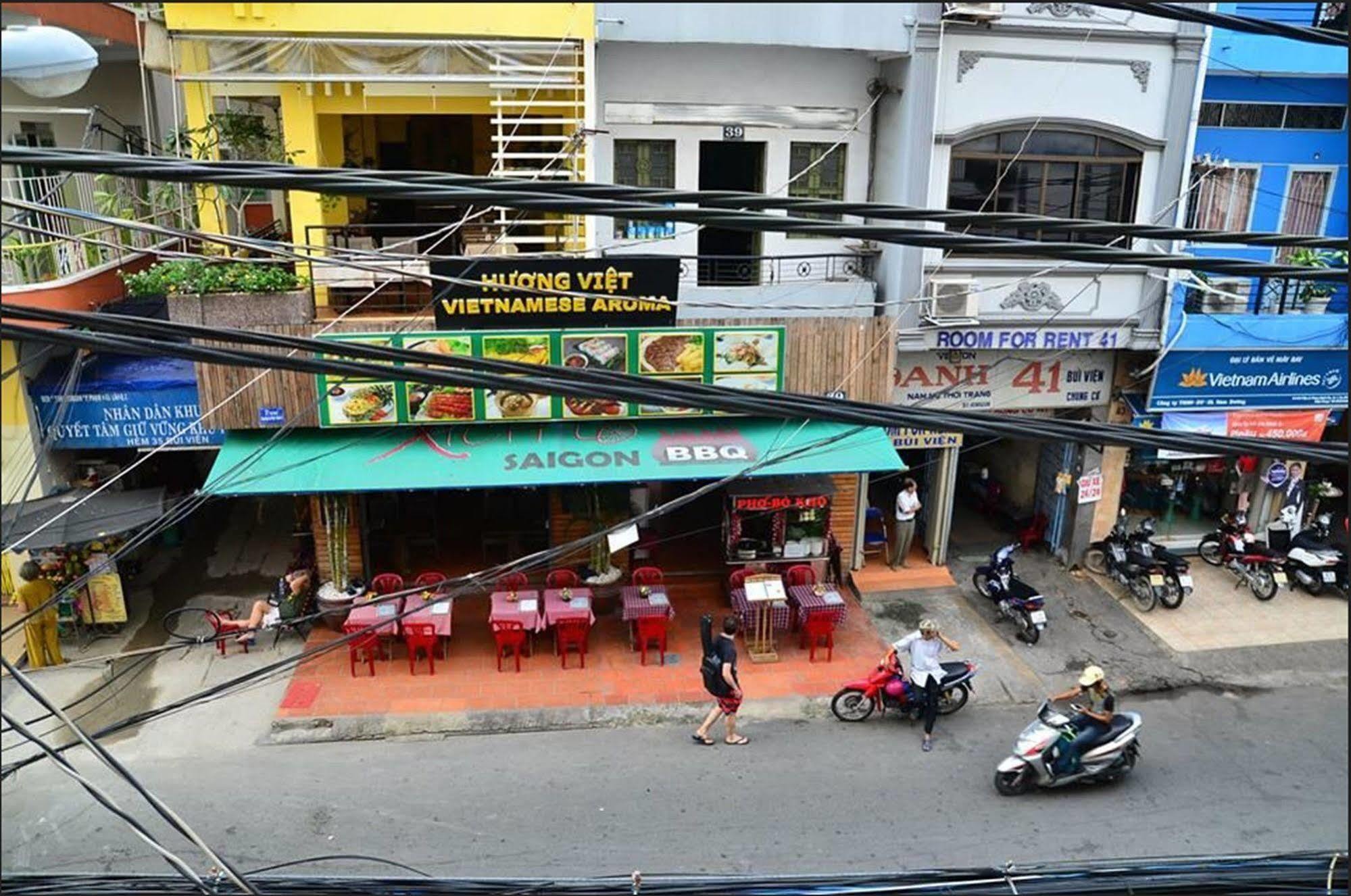 Oyo 438 Small Bay Hotel Ho Si Minh-város Kültér fotó